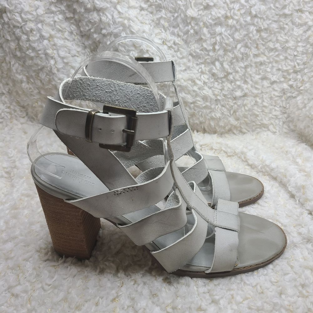 Urban Outfitters Huarache‎ Vegan Leather Block Heel Sandals size 10